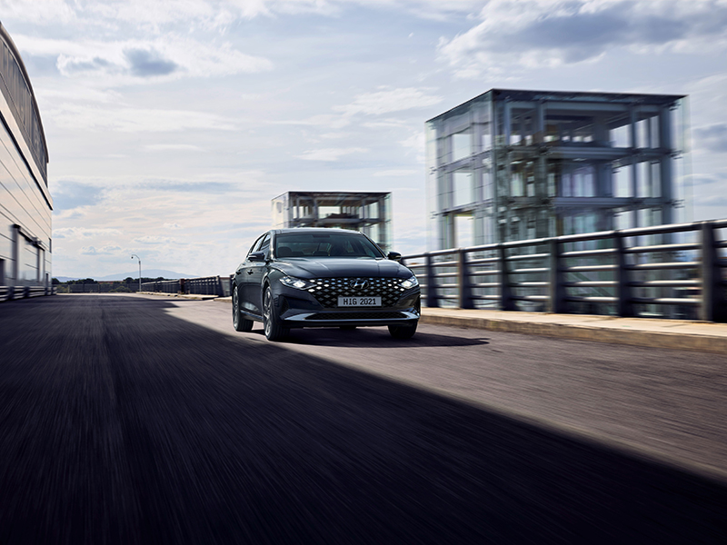 هيونداي أزيرا بحلتها الجديدة تصل إلى الأسواق الخليجية